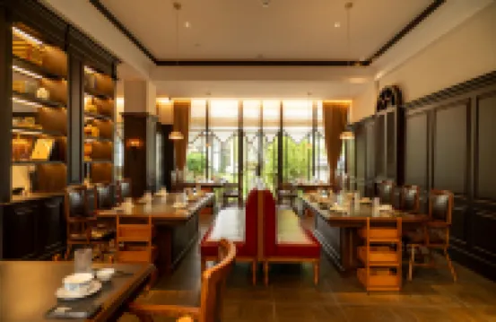1023 Bansu Hotel (Jinhua Wuzhou Ancient City Scenic Area)