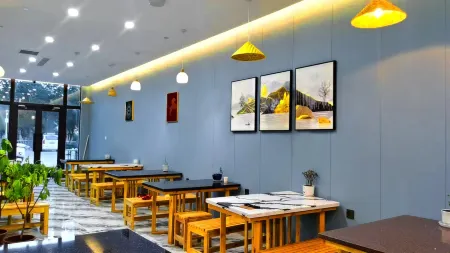 Youjia wisdom selection hotel Отели в г. Турфан