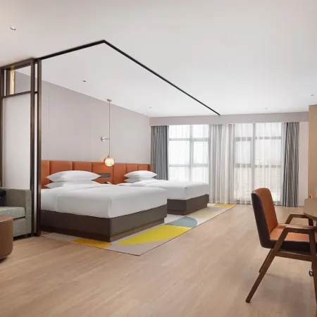 Home2 Suites by Hilton Xingyi Jushan Plaza
