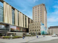 Novotel Christchurch Cathedral Square Hotels near Turanga