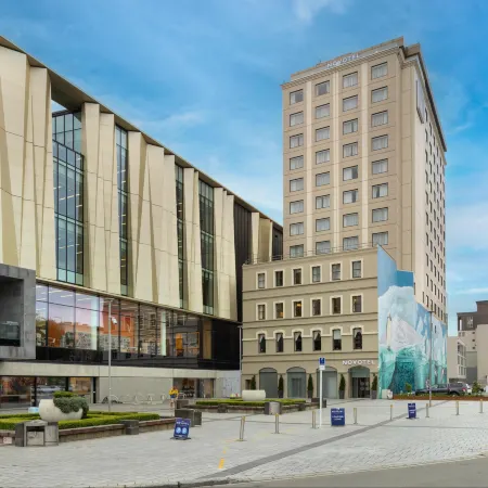 Novotel Christchurch Cathedral Square Hotels in Christchurch