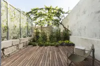 Vandoma Living Suites Hotels in Порто