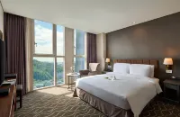 Hotel Square Ansan Hotels near 더슈트하우스 안산뉴코아TSH