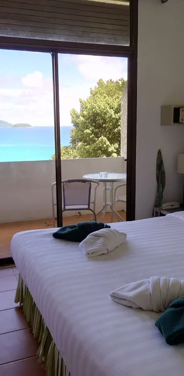 ห้องดีลักซ์ริมหาด