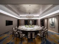 Xinzhi Hotel Hotel berhampiran Jambatan Daqing