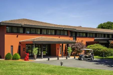 Cabot Bordeaux MGallery Collection Отели в г. Арсак