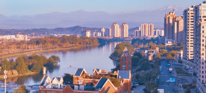 Cheerer Lake Hotel Hotels in Qionglai