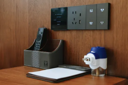 Zhenyuan Hotel Отели рядом с достопримечательностью «Zhenyuan Museum (zhenyuanlahuzulishiwenhuabowuguan)»