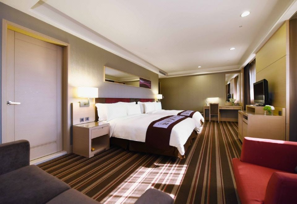 3. 풀론 호텔 타이..