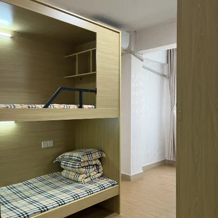 Zhumulutai youth hotel (Guangzhou South Railway Station)