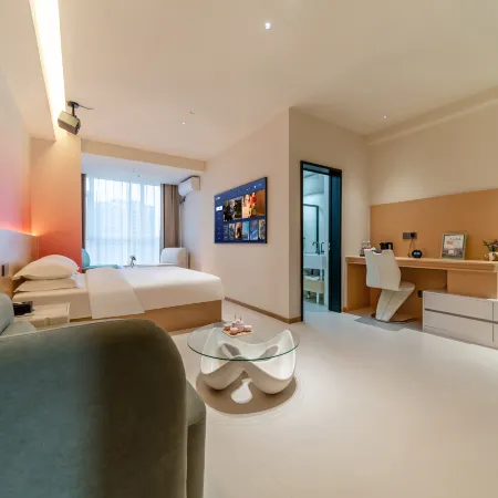 Jinshuiwan Light Luxury Hotel (Linyi Binhe West Road Olympic Sports Center)