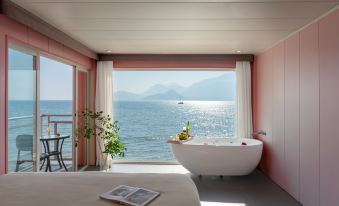 Shenzhen Maancoco Seaview Villa (Jiaochangwei Coastline)