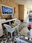 Jenessa's Bedsite, House, 90 m², AC, Wifi, Netflix  호텔