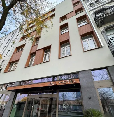 Jill Hotel Brussels Hotel dekat Base Design Brussels