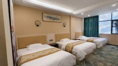 New Longcheng Hotel (Longan Bus Station Die City Square Branch) Hotels near Longan Library