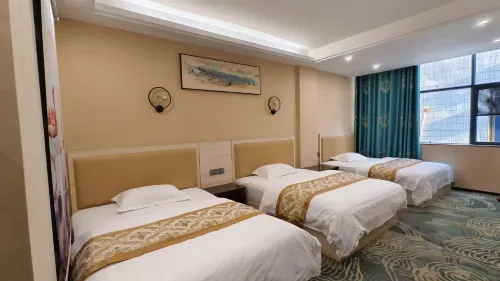 New Longcheng Hotel (Longan Bus Station Die City Square Branch) Hotels in Long'an