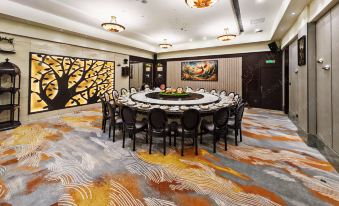 Chongqing Carlton Hotel