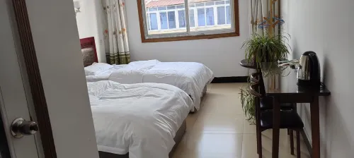 Qianshan Bubugao Hotel