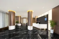 Xichang Miramar Hotel (Qionghai 17 Degrees)