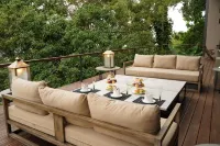 Lakeside Villa Lily Pod in Bolgoda near Colombo - breakfast