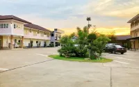 Worachat House Hotels in Lom Sak