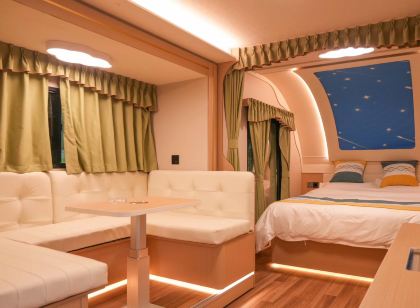 太極洞鹿柴房車キャンプ場