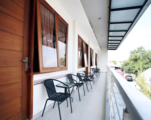 Fortune Home Tegal 直葛市住宿飯店