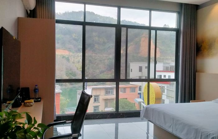Convenient Hotel Donglan Shuya