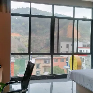 Convenient Hotel Donglan Shuya