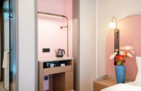 Heyuan Meiju Sky Hot Spring Hotel