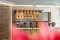 REDISSON Hotel - Barer