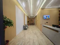 Qichun Aishun Sunshine Hotel