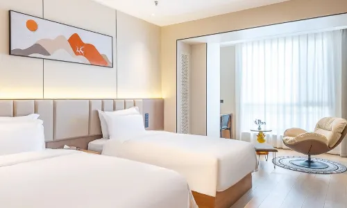 Yufeng Hotel