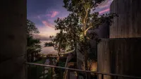 Vows Villa Beachfront - Ocean View