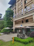 Emeishan Danyueshan Vacation Homestay (Emeishan High-Speed Railway Station Baoguo Temple) - Condos
