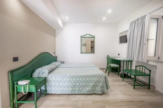 Hotiday Cefalu Mazzaforno