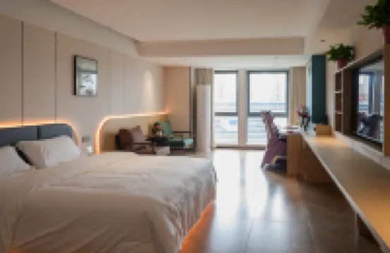 Lemon Tree E-Sports Hotel (Olympic Plaza)