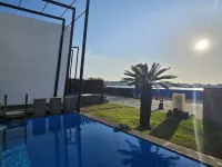 Aqua Beautique - Infinity Pools