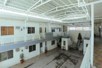 LJENJ Apartelle Near Clark Airport Hotels in Magalang