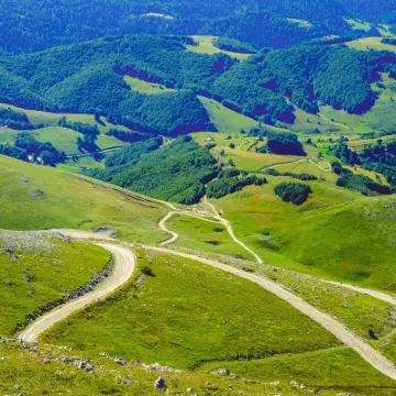 漢別拉什尼察酒店