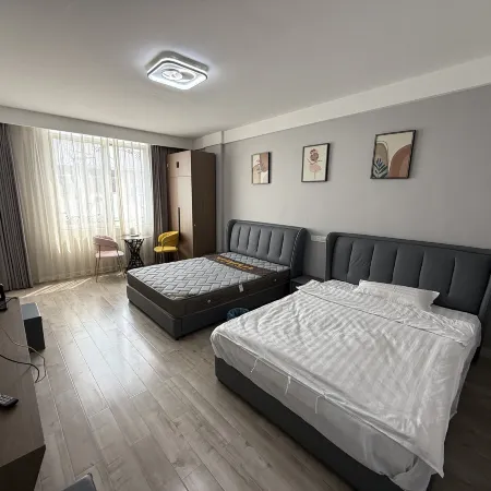 Guannan Langting Apartment