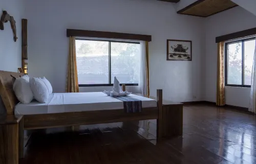 Exclusive & Private Island Resort: Floral Island