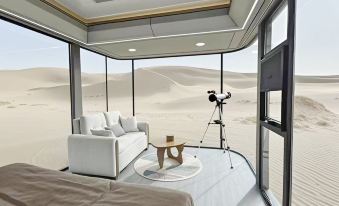 Dunhuang Mingsha Wilderness Starry Sky Hotel (Mingsha Mountain and Crescent Moon Spring Scenic Area)