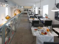 Hotel Convento do Salvador Hotels near Castelo