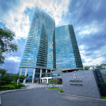 Qingdao Haiyi Sailing Hotel