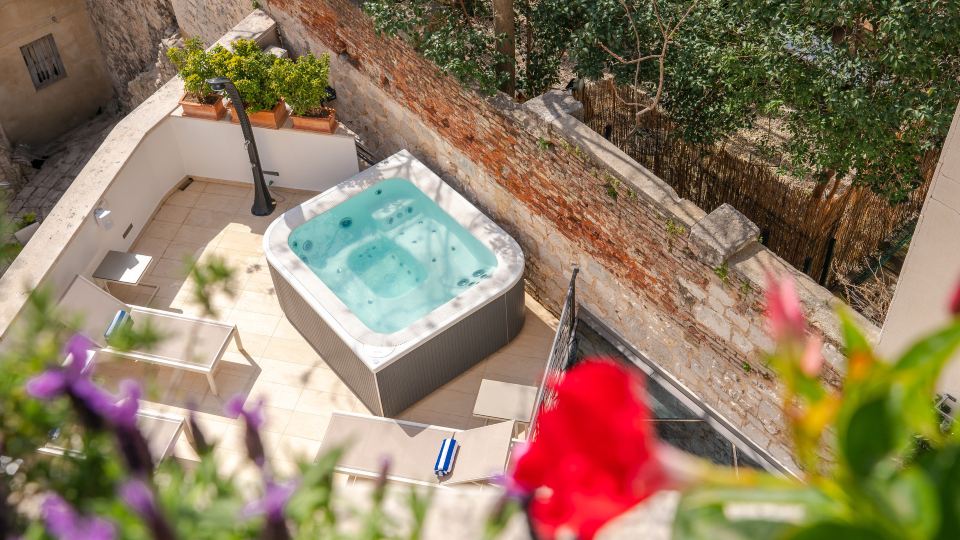 Marmont Heritage Hotel