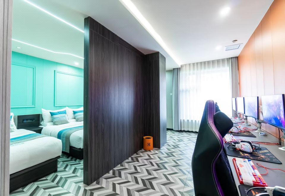 hotel overview picture