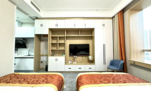 Tianhong Grand Hotel (Tengzhou Railway Station)