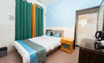 Youth Apartment (Xiayuan Subway Station Branch)