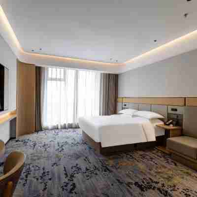 東港萬景假日飯店 Rooms